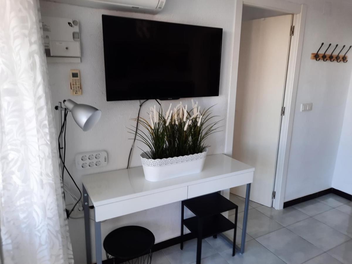 Happy Loix Apartamento Wifi Aa 貝尼多姆 外观 照片