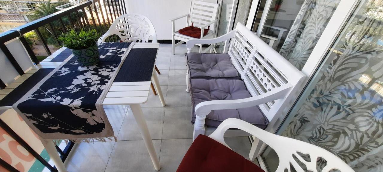 Happy Loix Apartamento Wifi Aa 貝尼多姆 外观 照片